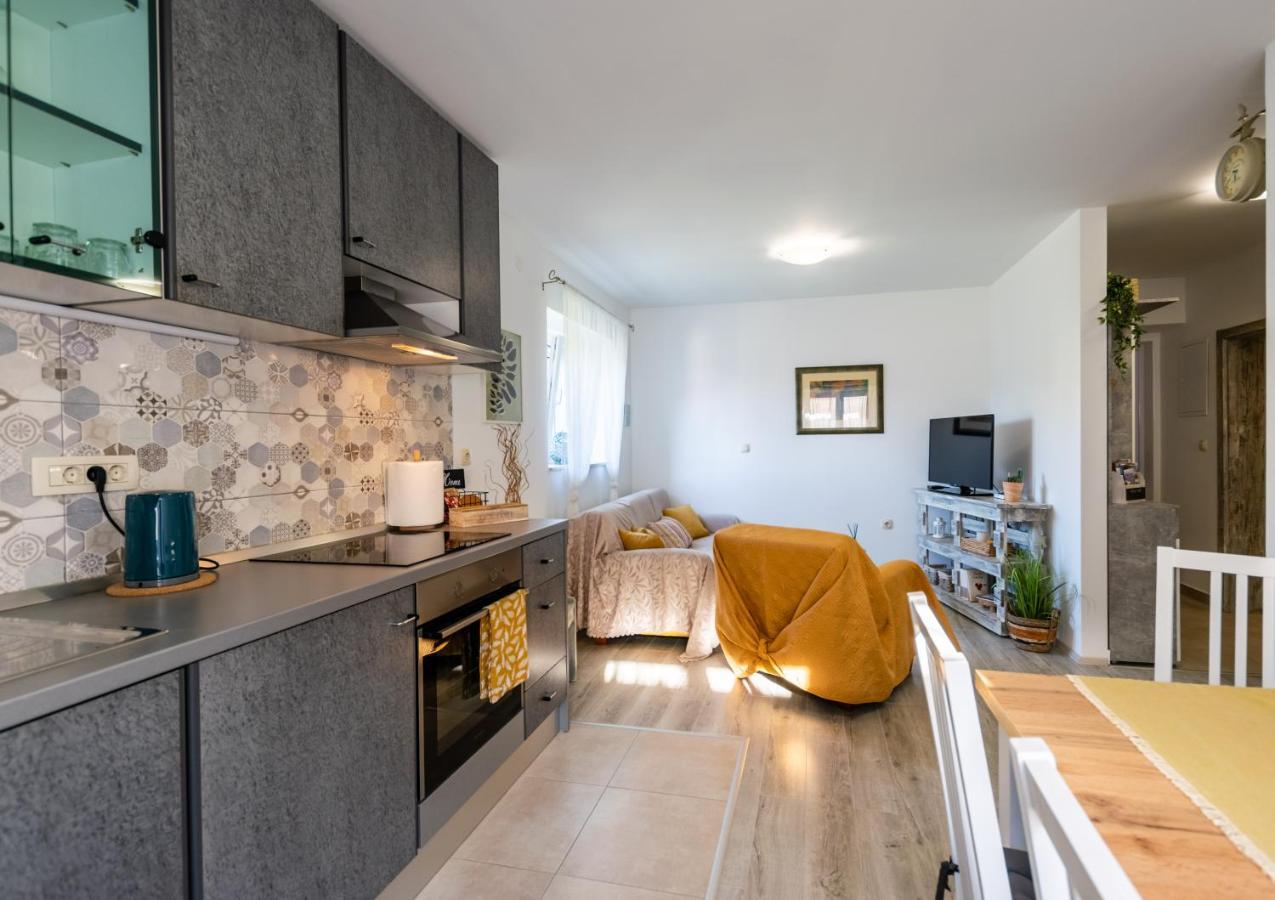 Apartman Tina Metkovic Luaran gambar