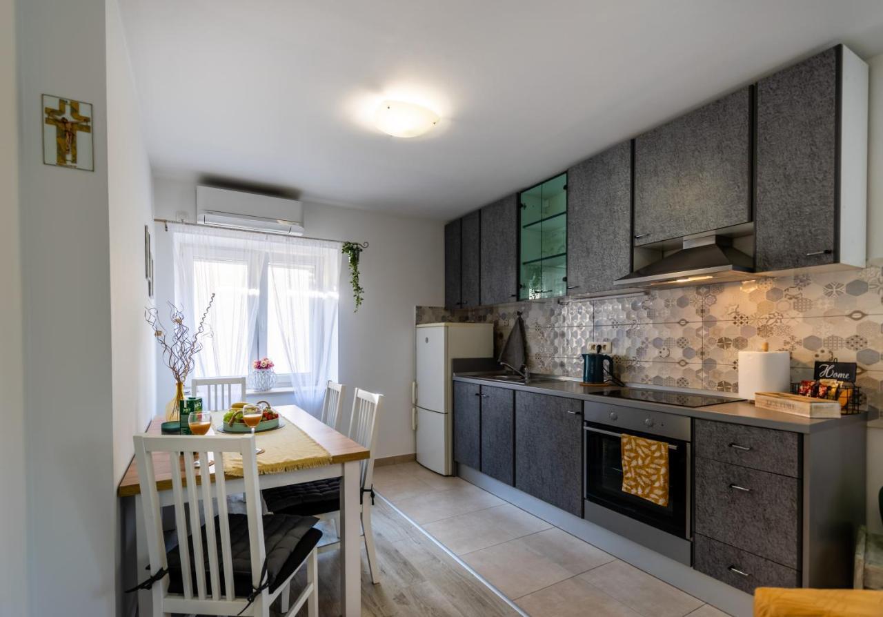 Apartman Tina Metkovic Luaran gambar